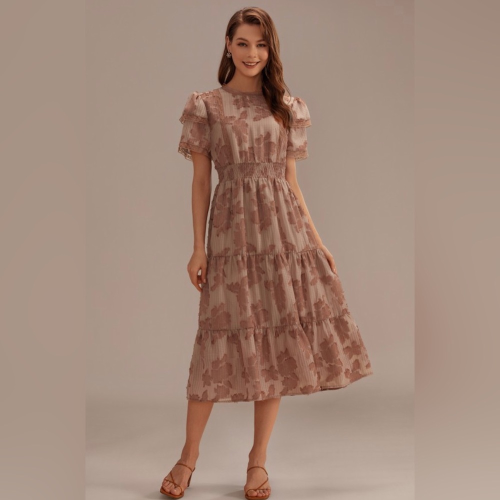 PLUS SIZE Petallush Blush Floral Lace Short Sleeve Round Neck Tiered Midi Dress